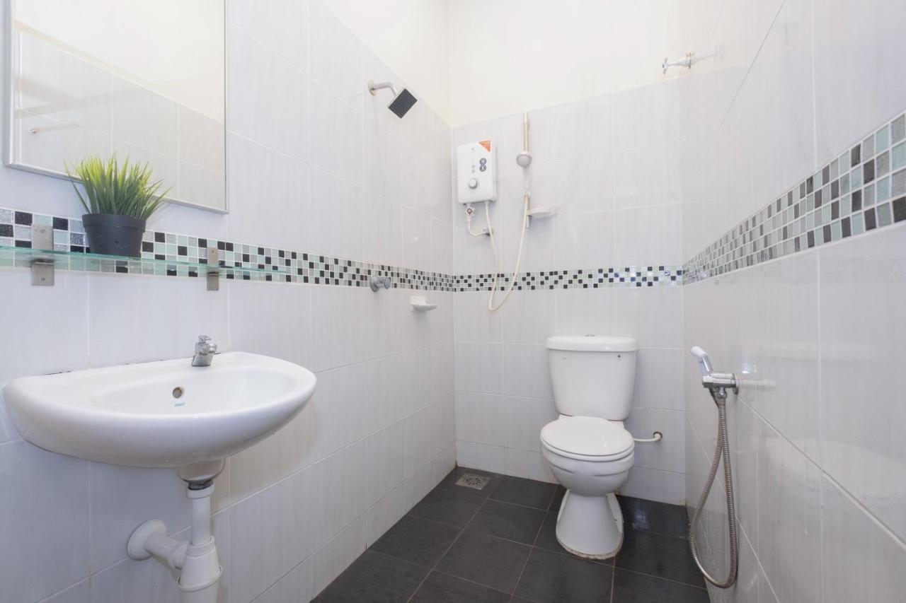 קואנטאן Oyo 89981 Nyamanya Hotel מראה חיצוני תמונה