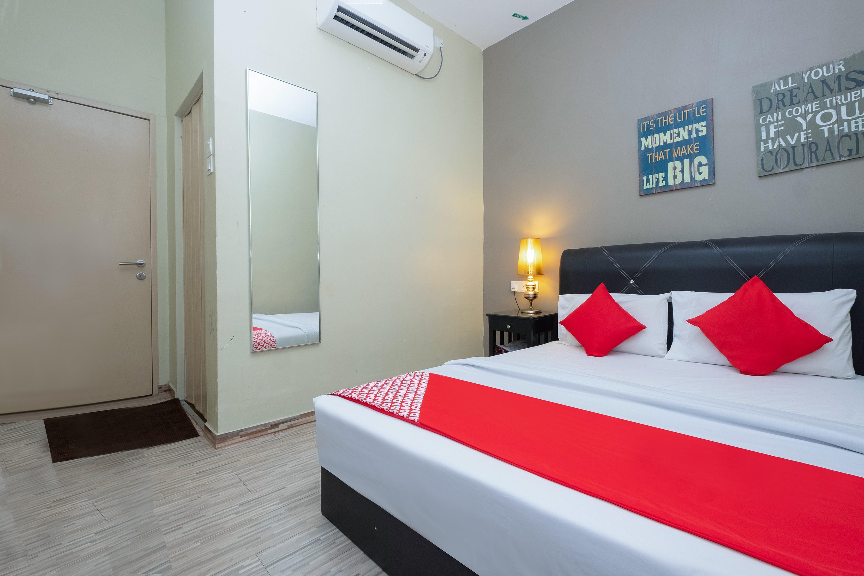 קואנטאן Oyo 89981 Nyamanya Hotel מראה חיצוני תמונה